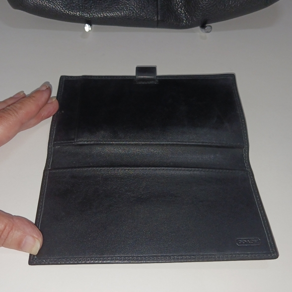 Coach Penelope Black Pebbled Leather  Shoulder Bag & Checkbook Cover - GUC - Picture 10 of 13